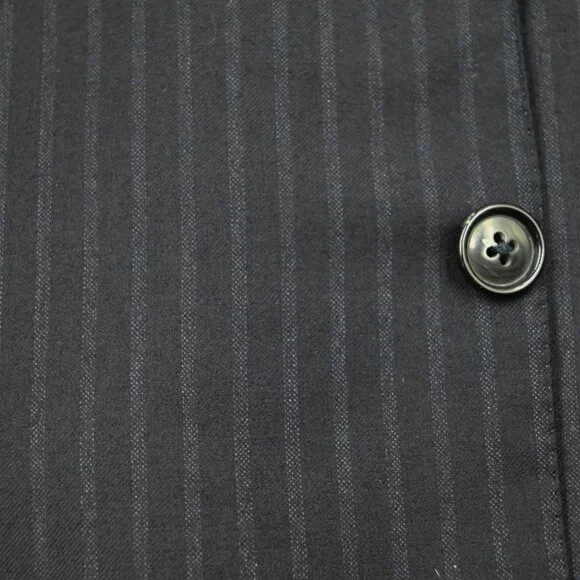 BEAUTIFUL Ermenegildo Zegna Black W/ Gray Stripe Light Flannel Wool Suit 40R 36W